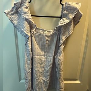 Ruffle sleeve blouse